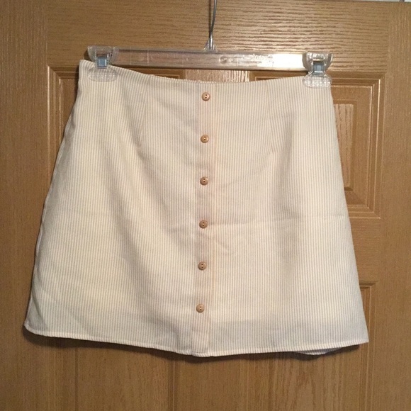 Yellow And White Striped Seersucker Mini Skirt With Button Detailing - Picture 2 of 8
